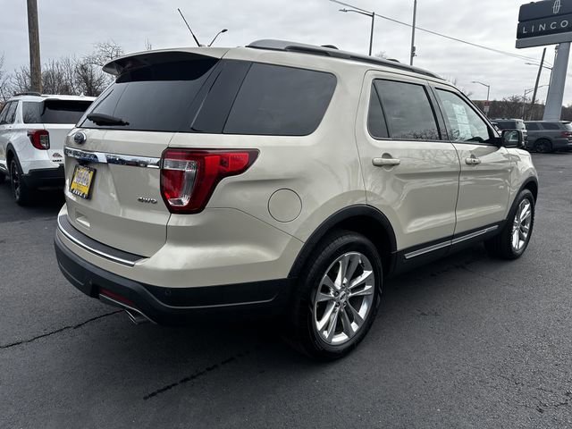 Certified 2018 Ford Explorer XLT w/ Equipment Group 202A image 5