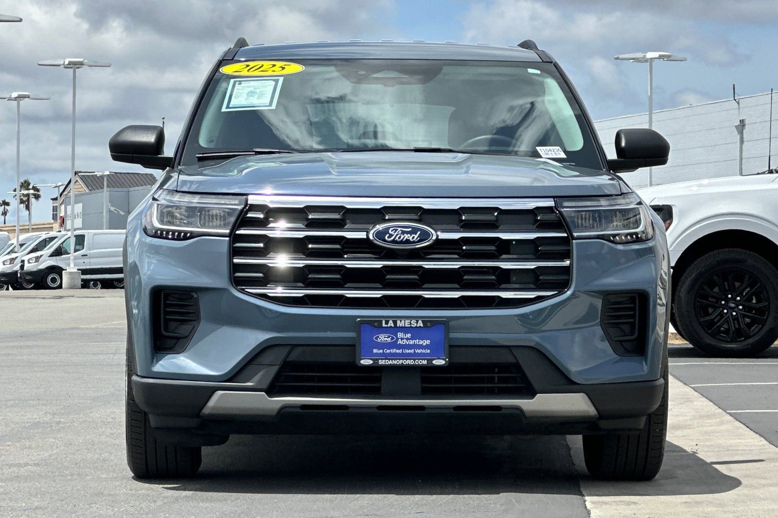 Certified 2025 Ford Explorer Active RWD image 8