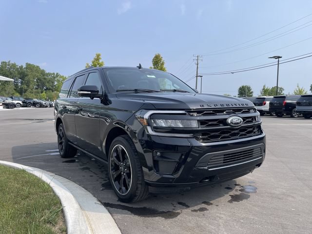 Certified 2023 Ford Expedition Limited AWD/4WD image 7