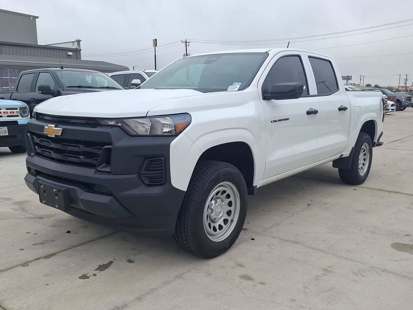 Used 2024 Chevrolet Colorado W/T w/ Advanced Trailering Package RWD image 24