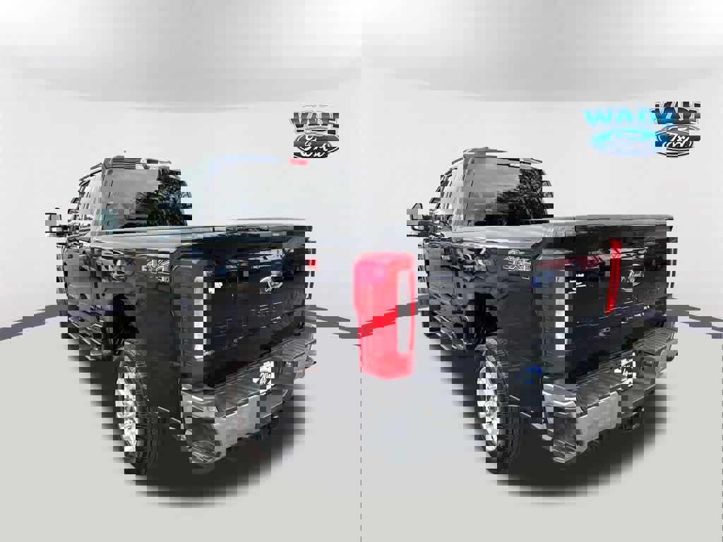 Certified 2025 Ford F250 XLT image 7