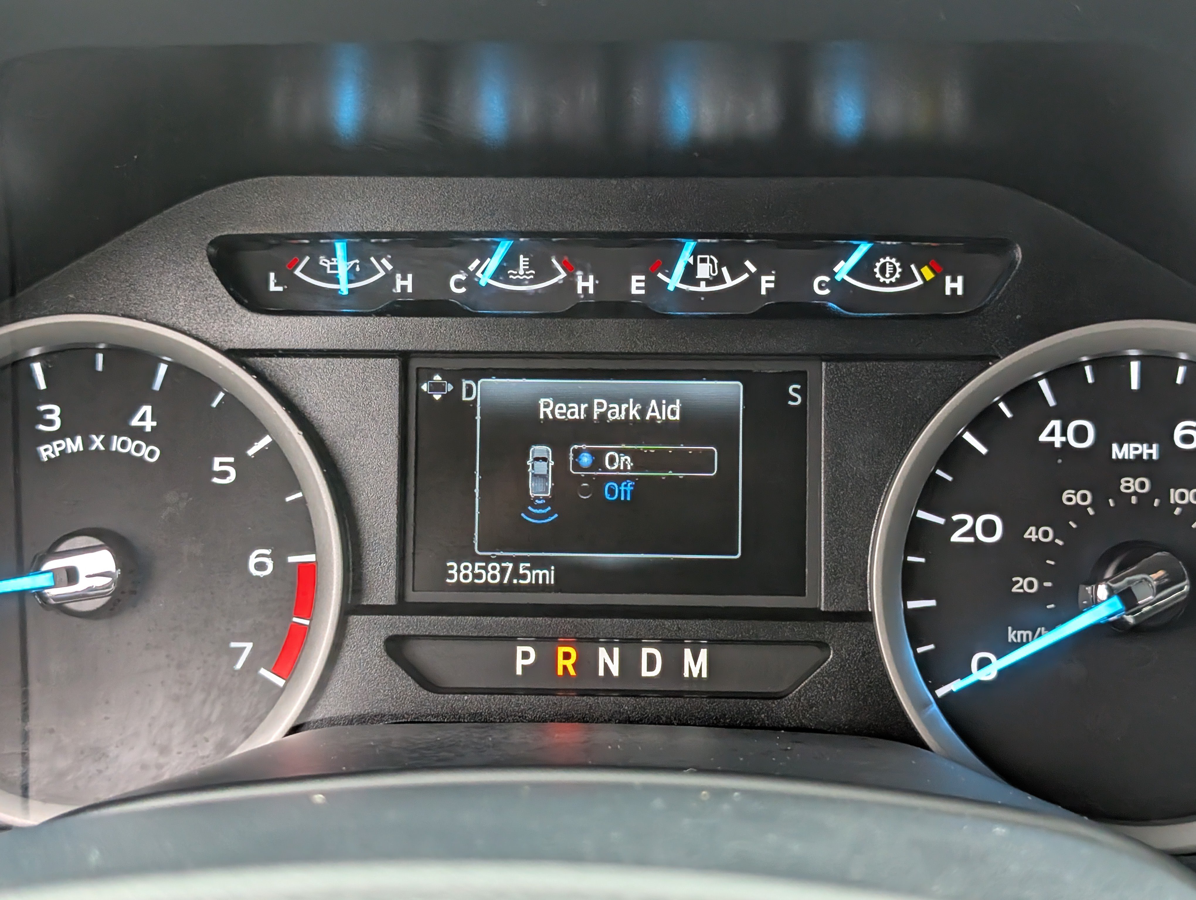 Certified 2022 Ford F250 XLT w/ XLT Premium Package AWD/4WD image 31