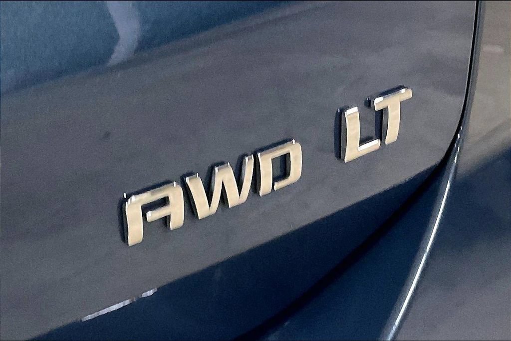 Used 2024 Chevrolet Equinox LT AWD/4WD image 8
