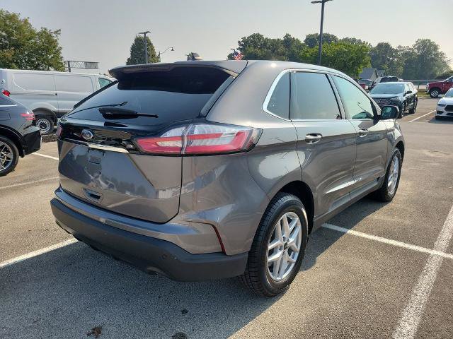 Certified 2024 Ford Edge SEL AWD/4WD image 4