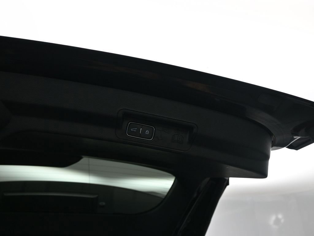 Certified 2024 Ford Explorer XLT w/ Equipment Group 202A image 50