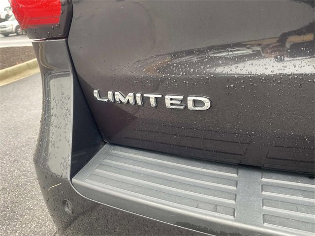 Certified 2024 Ford Expedition Limited image 17