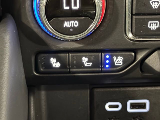 Used 2022 GMC Yukon AT4 AWD/4WD image 31