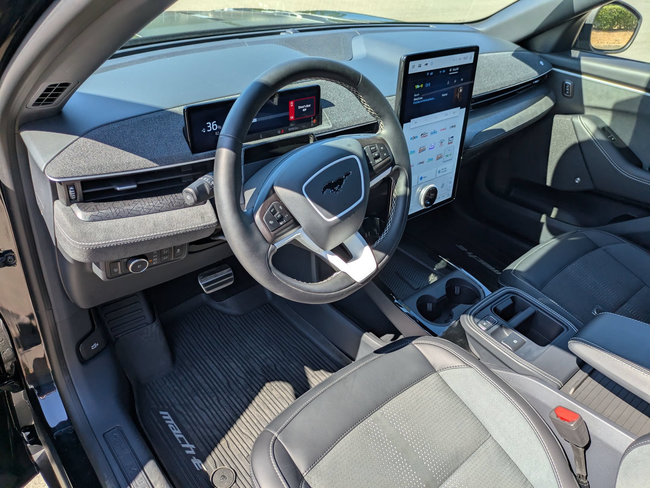 Certified 2025 Ford Mustang Mach-E GT AWD/4WD image 15
