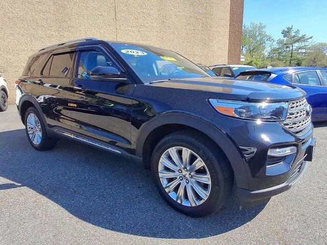 Certified 2023 Ford Explorer Limited w/ Limited Technology Package AWD/4WD image 5