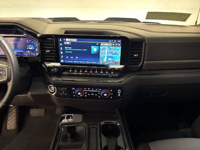 Used 2025 Chevrolet Silverado 1500 ZR2 w/ Technology Package AWD/4WD image 27