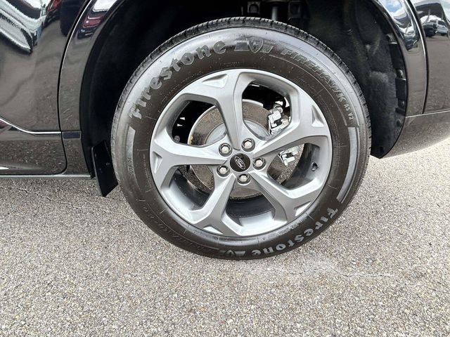 Certified 2024 Ford Escape ST-Line w/ Tech Pack #1 AWD/4WD image 9