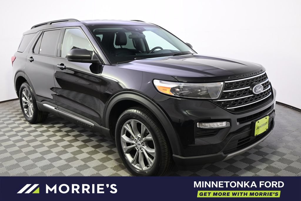 Certified 2023 Ford Explorer XLT w/ Equipment Group 202A AWD/4WD image 8