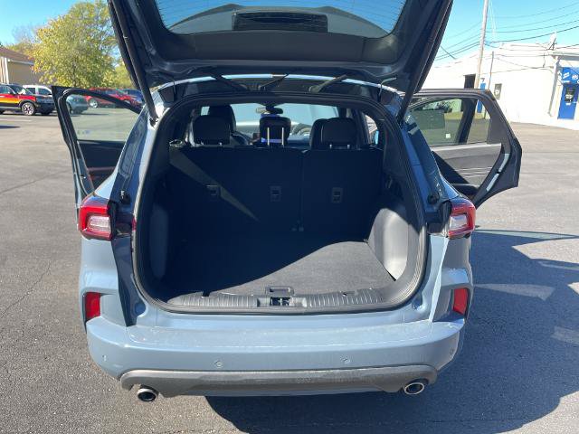 Certified 2024 Ford Escape ST-Line w/ Tech Pack #1 FWD image 18