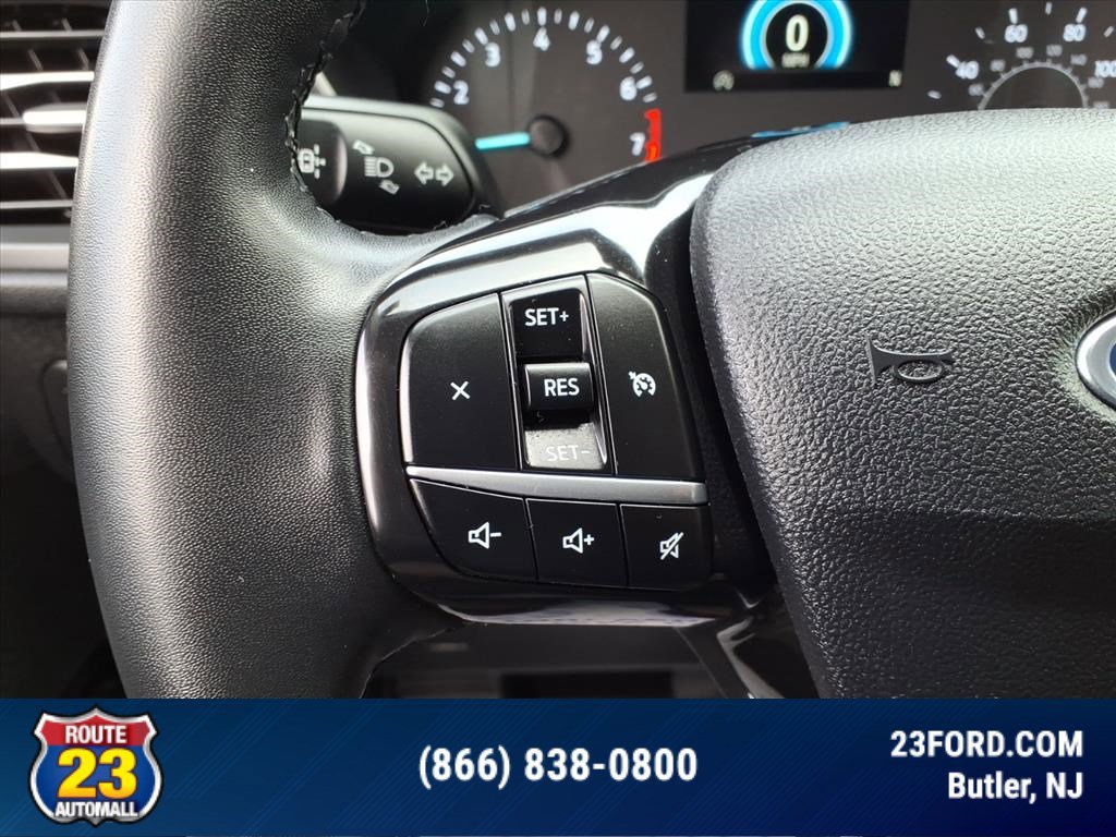 Certified 2022 Ford Escape SEL image 17