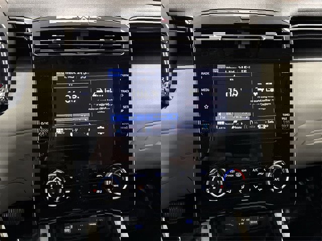 Used 2024 Hyundai Tucson SE image 7