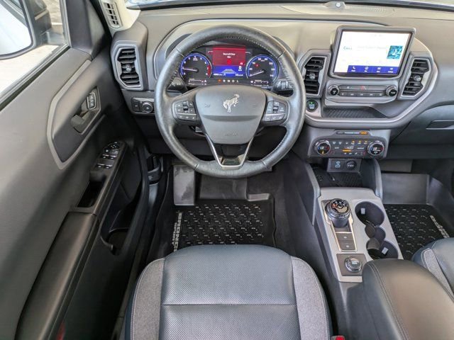 Certified 2021 Ford Bronco Sport Outer Banks w/ Outer Banks Package image 13