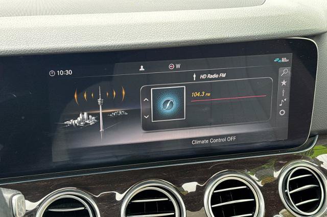 Used 2020 Mercedes-Benz E 350 Sedan image 15