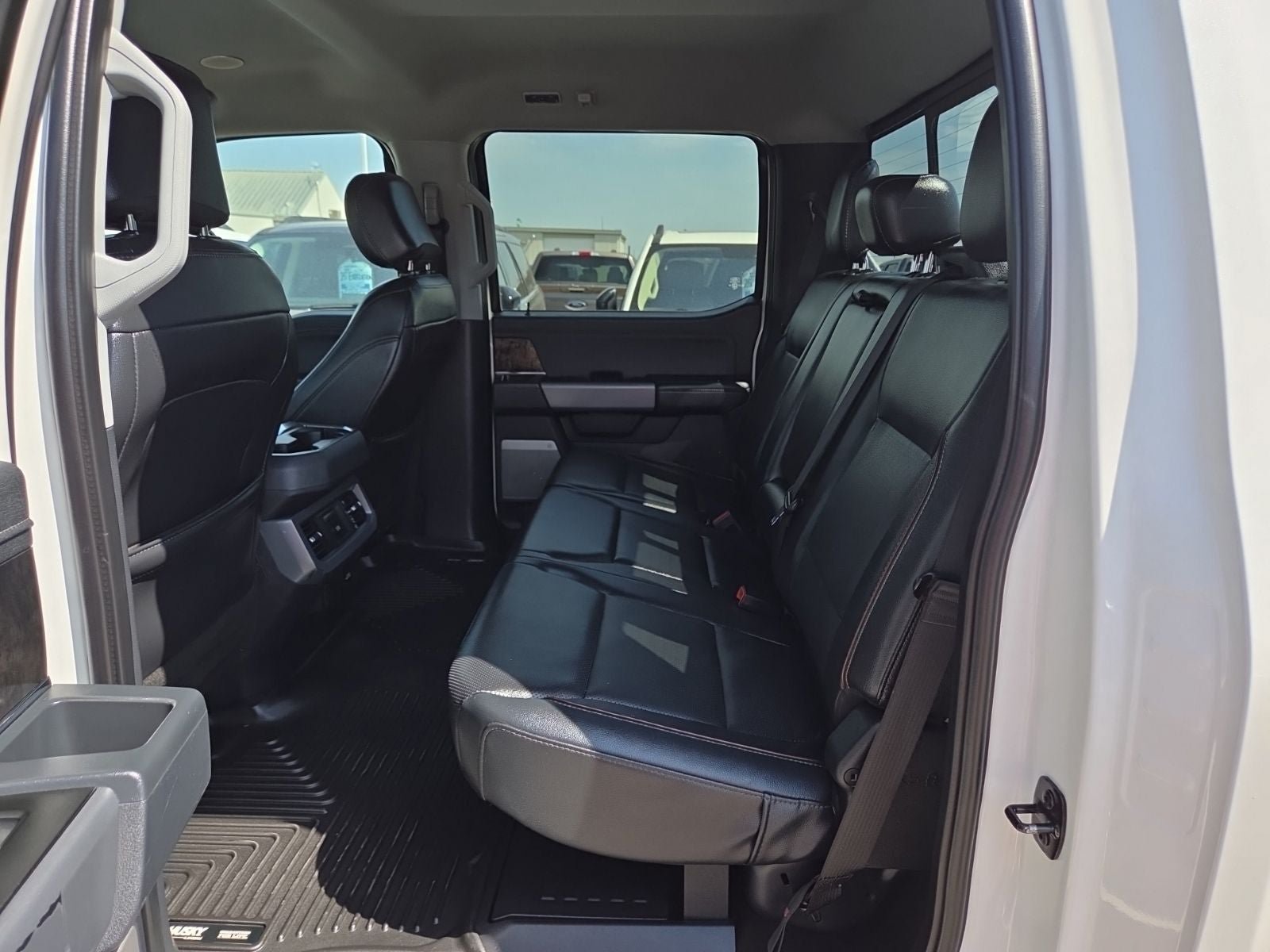 Certified 2024 Ford F250 Lariat w/ Lariat Ultimate Package AWD/4WD image 44