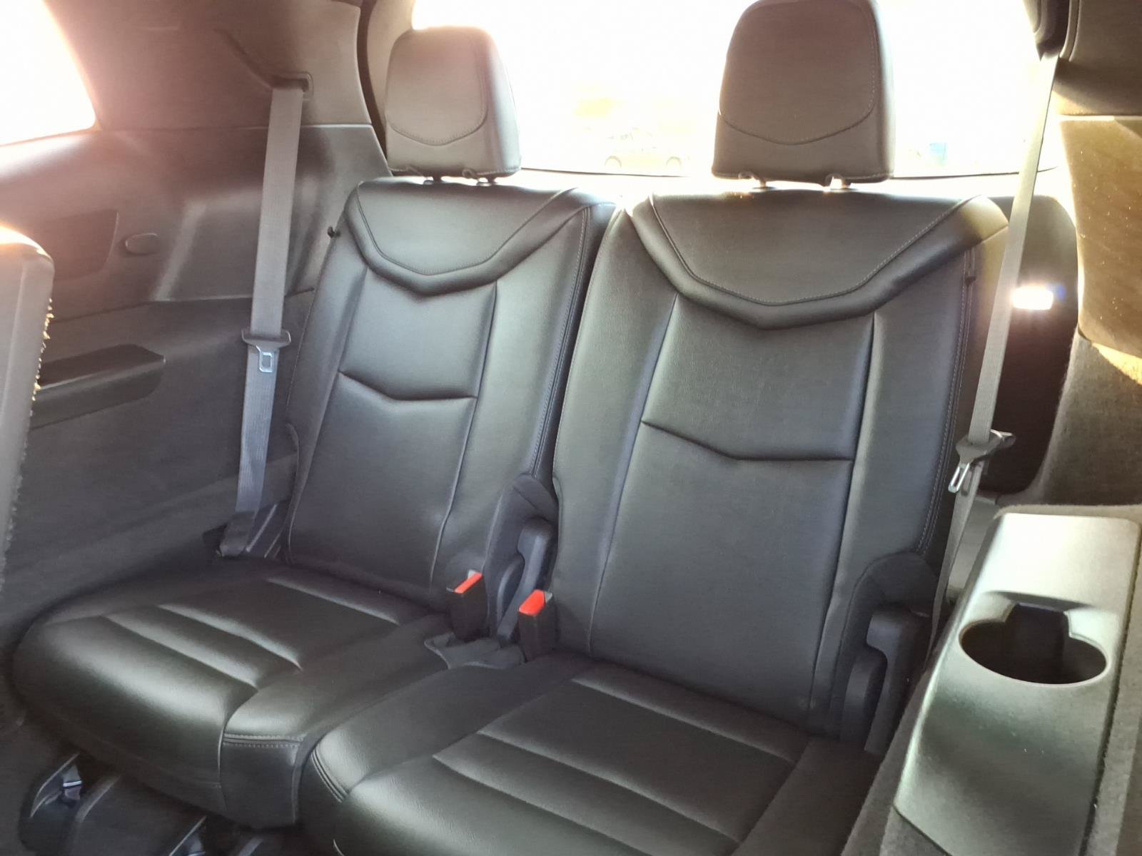 Used 2024 Cadillac XT6 Luxury FWD image 15