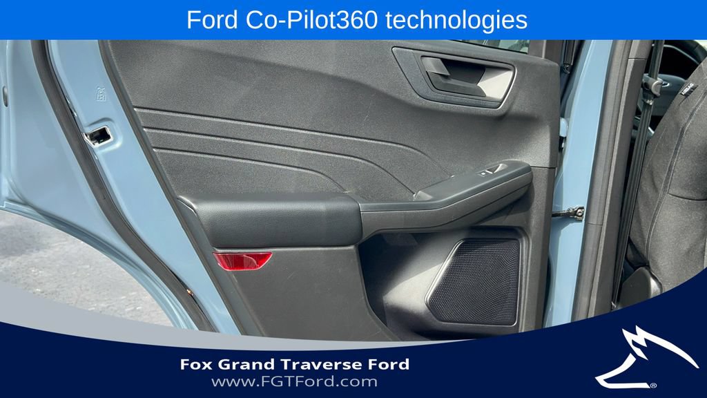 Certified 2023 Ford Escape Active AWD/4WD image 30