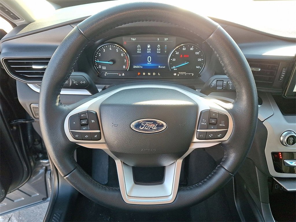 Certified 2023 Ford Explorer XLT image 21