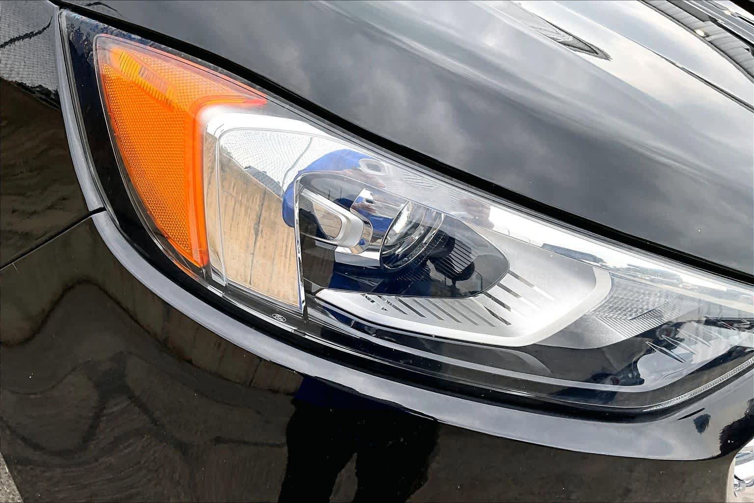Certified 2019 Ford Edge SE FWD image 27