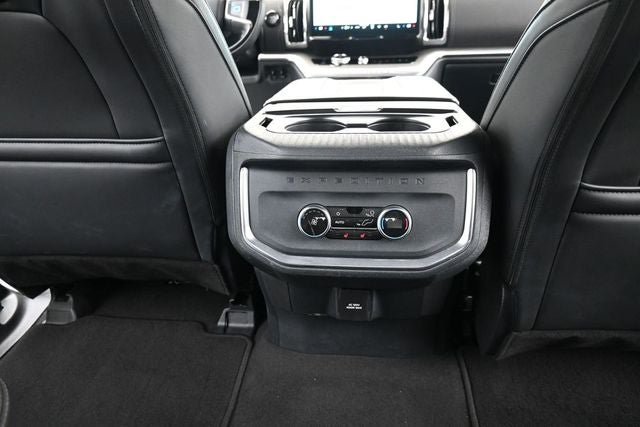 Certified 2025 Ford Expedition Platinum AWD/4WD image 21