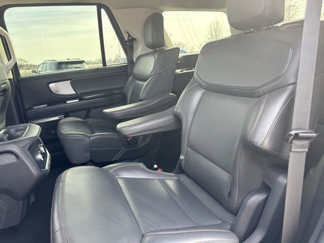 Certified 2025 Ford Expedition Active image 26