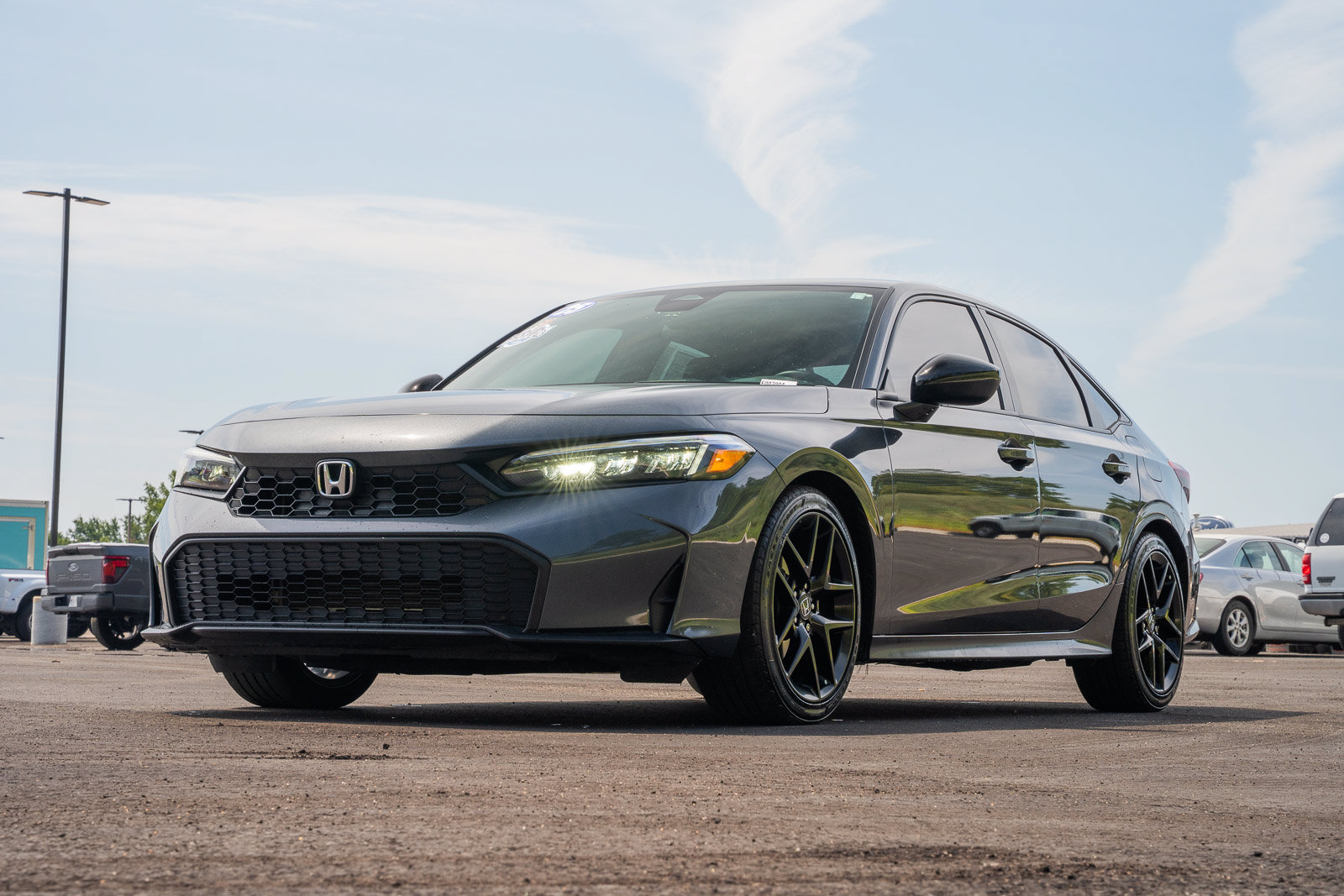 Used 2025 Honda Civic Sport image 3