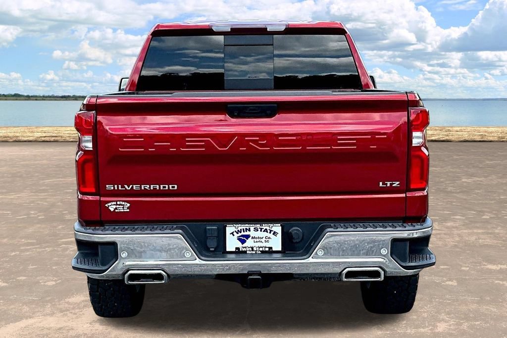 Used 2023 Chevrolet Silverado 1500 LTZ AWD/4WD image 7