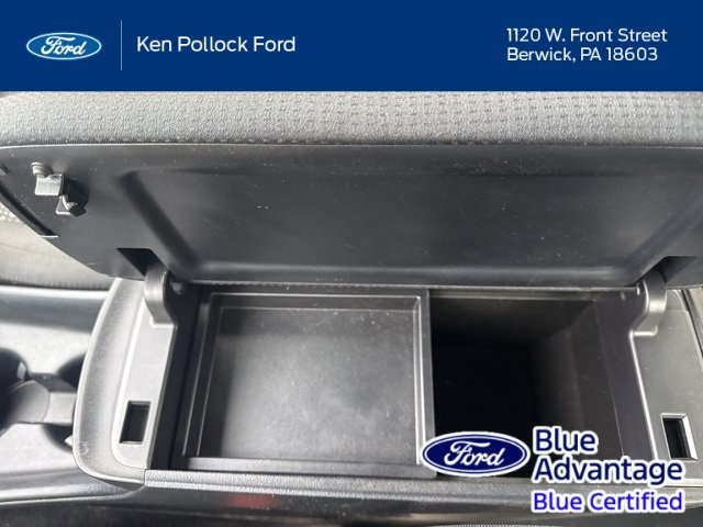 Used 2022 Toyota Prius LE image 25