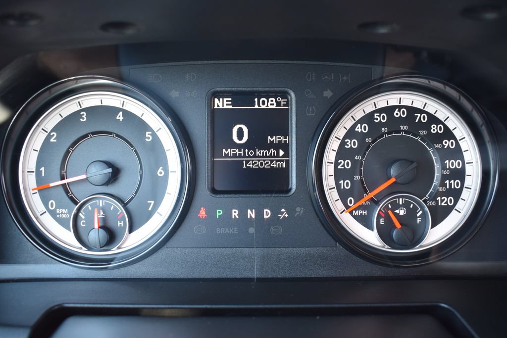Used 2021 RAM 1500 Classic SLT AWD/4WD image 18