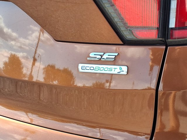 Certified 2017 Ford Escape SE w/ Equipment Group 201A FWD image 19