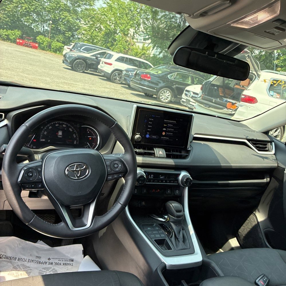 Used 2023 Toyota RAV4 XLE w/ XLE Grade Weather Package AWD/4WD image 14