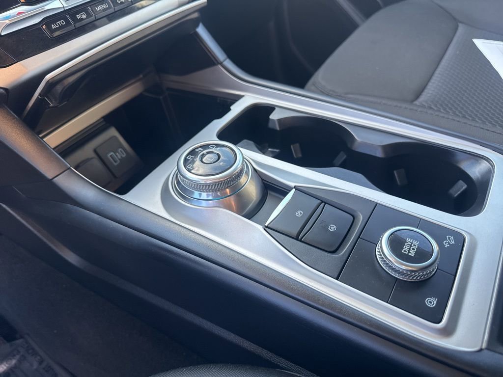 Certified 2022 Ford Explorer XLT image 58