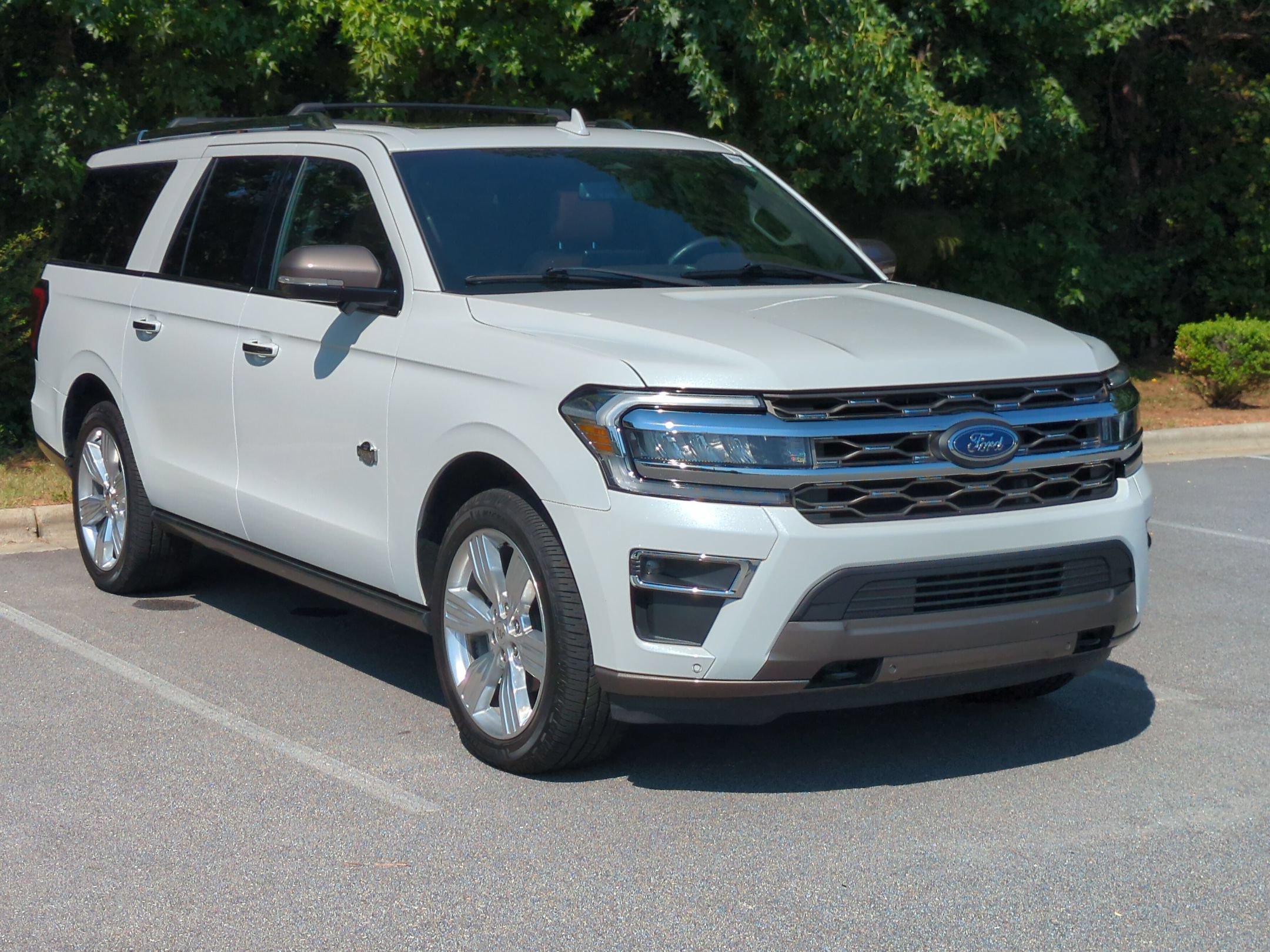 Certified 2022 Ford Expedition Max King Ranch AWD/4WD image 2