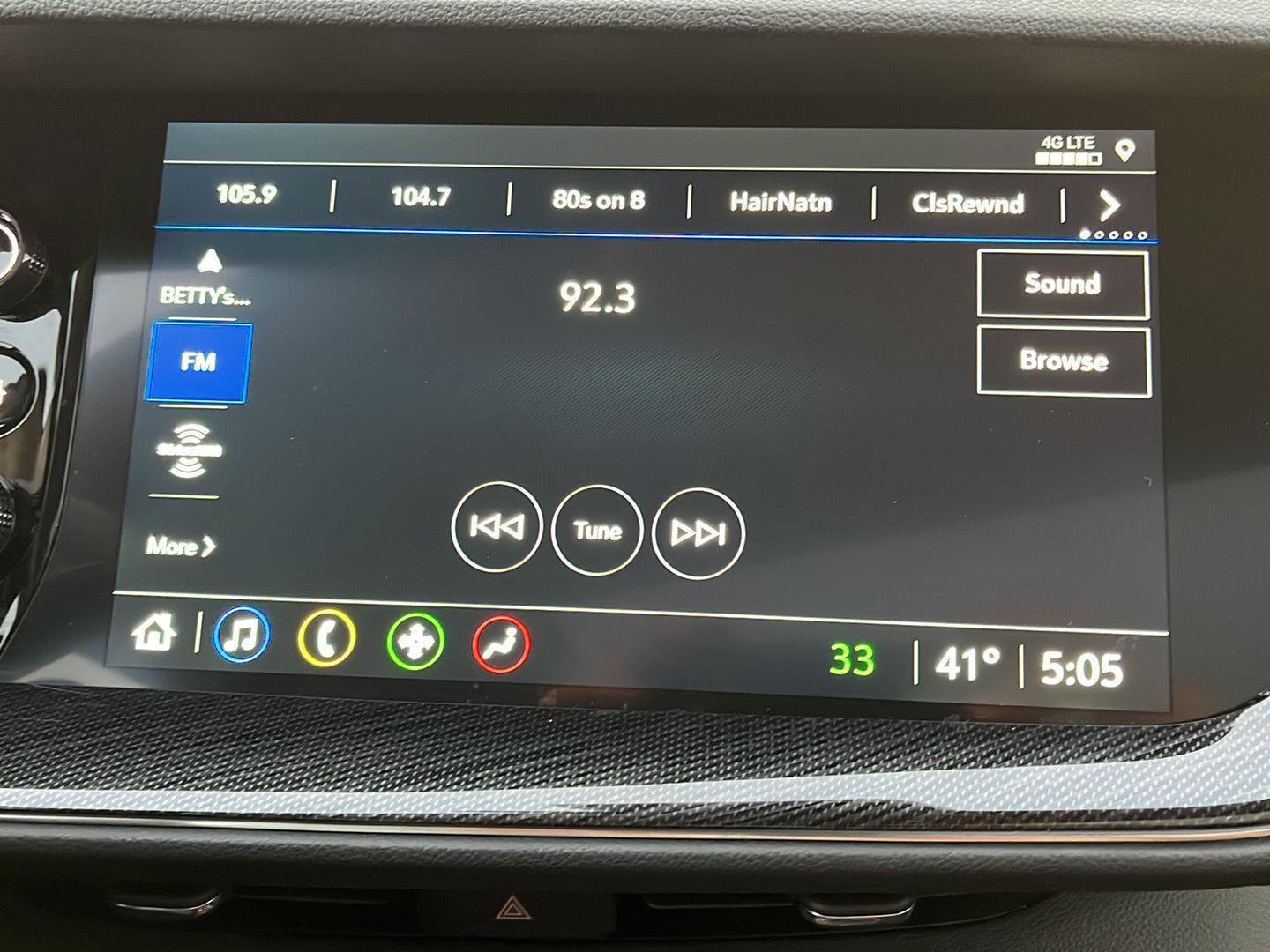 Used 2023 Buick Envision Essence w/ Sport Touring Package image 25