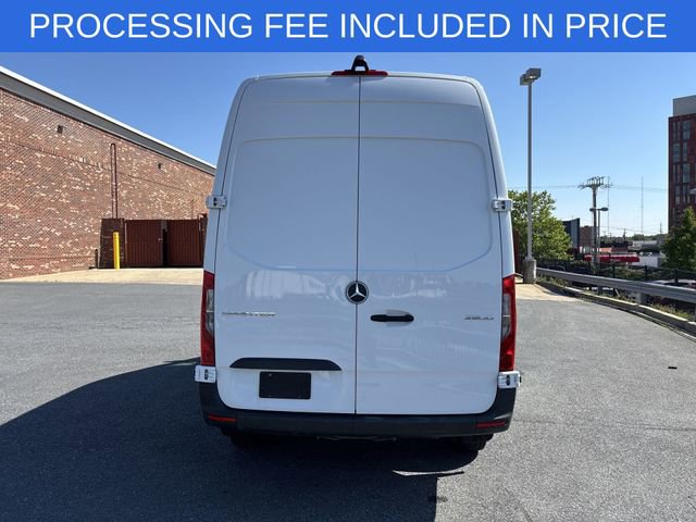 Used 2025 Mercedes-Benz Sprinter 2500 image 23