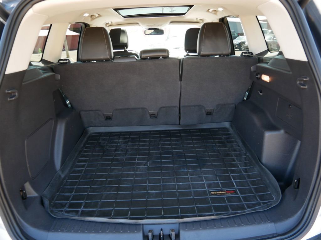 Certified 2019 Ford Escape Titanium AWD/4WD image 10