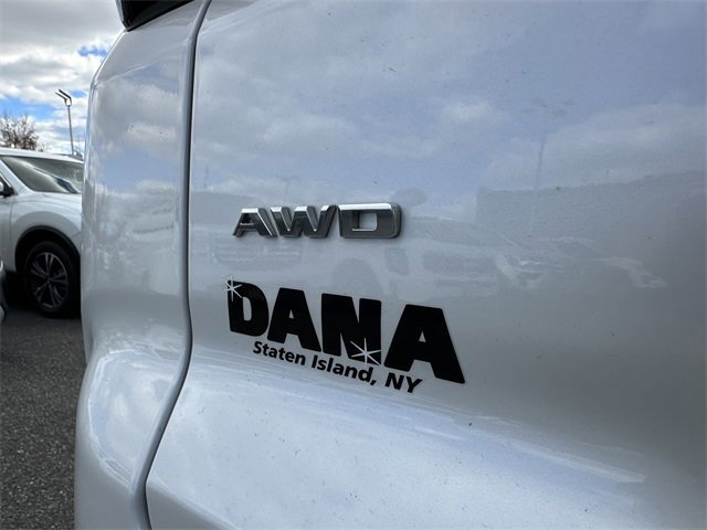 Used 2022 Cadillac XT4 Luxury w/ Cold Weather Package image 46