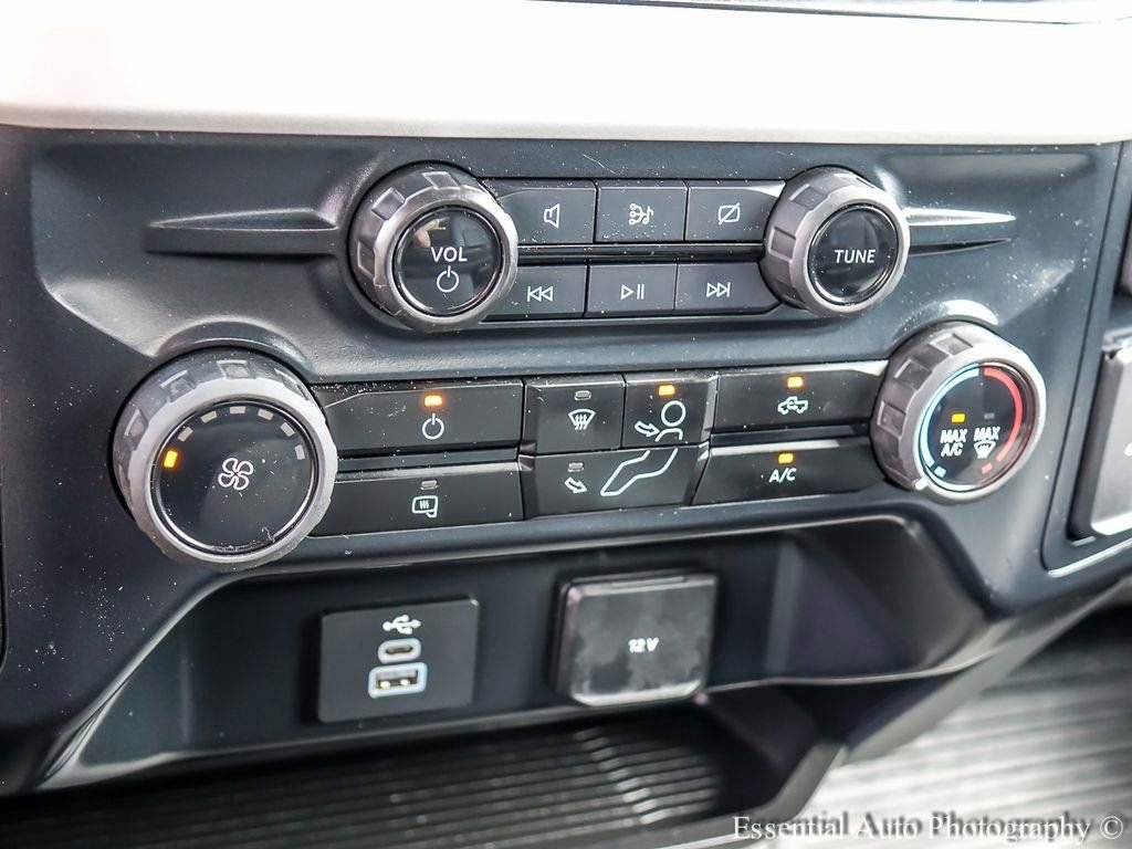 Certified 2024 Ford F350 XLT AWD/4WD image 17