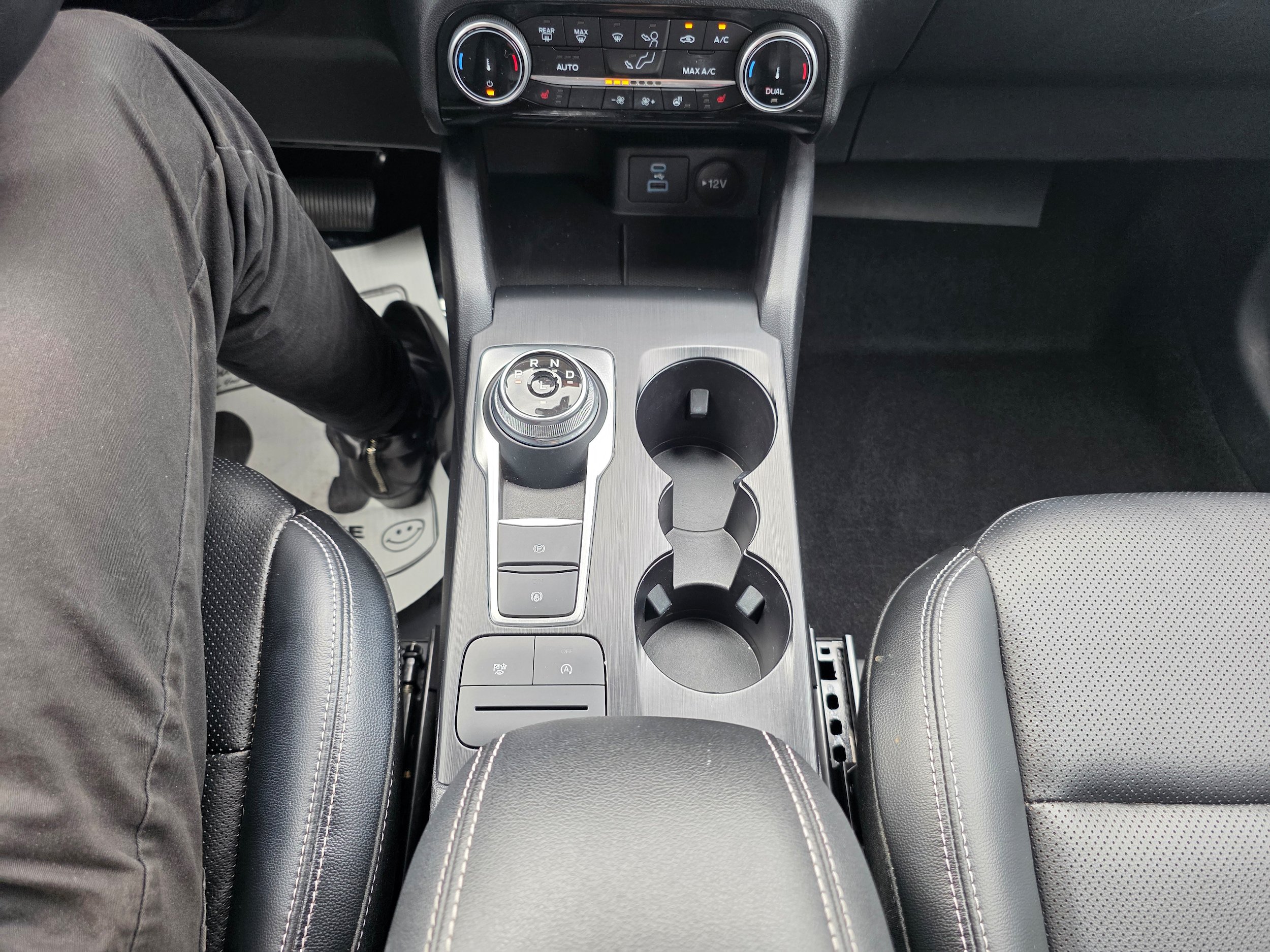 Certified 2022 Ford Escape SEL AWD/4WD image 13