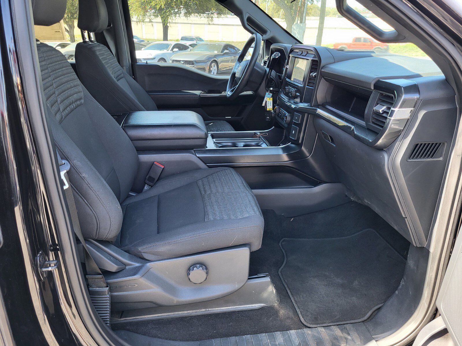 Certified 2022 Ford F150 XL w/ STX Appearance Package image 13