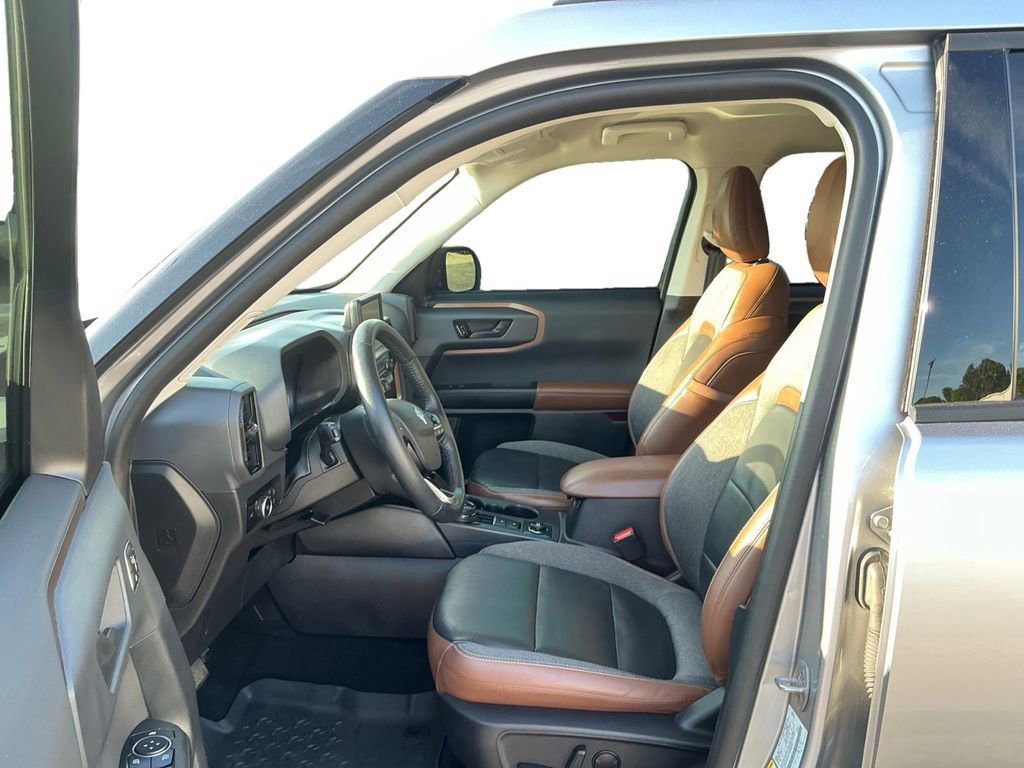 Certified 2023 Ford Bronco Sport Outer Banks w/ Tech Package AWD/4WD image 14