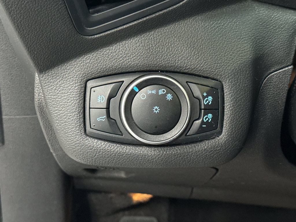 Certified 2017 Ford Escape SE image 11