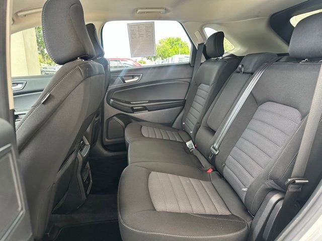 Certified 2023 Ford Edge SE w/ Black Appearance Package AWD/4WD image 13