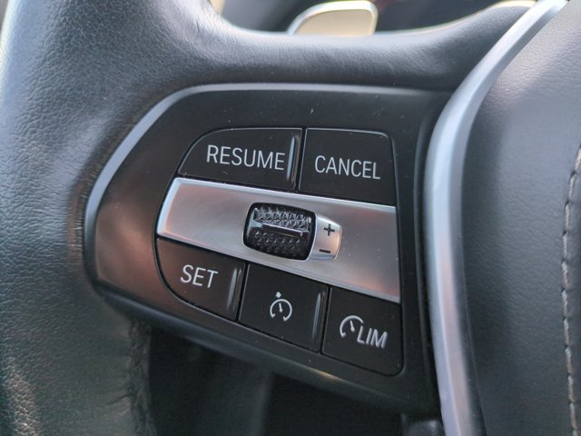 Used 2022 BMW X5 xDrive40i w/ Parking Assistance Package AWD/4WD image 18