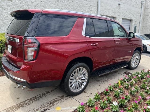Used 2024 Chevrolet Tahoe Premier AWD/4WD image 4