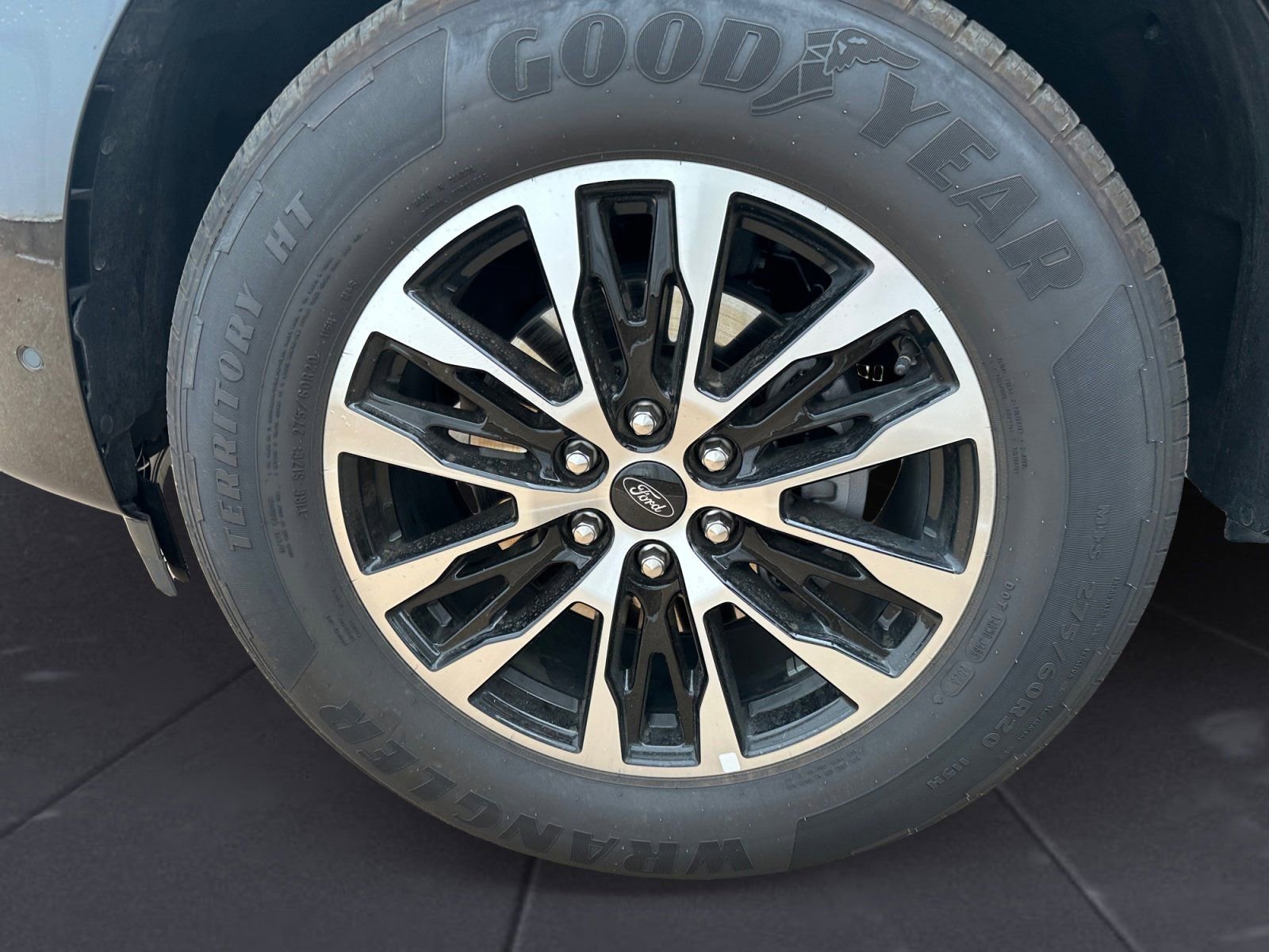 Certified 2025 Ford Expedition Platinum AWD/4WD image 14