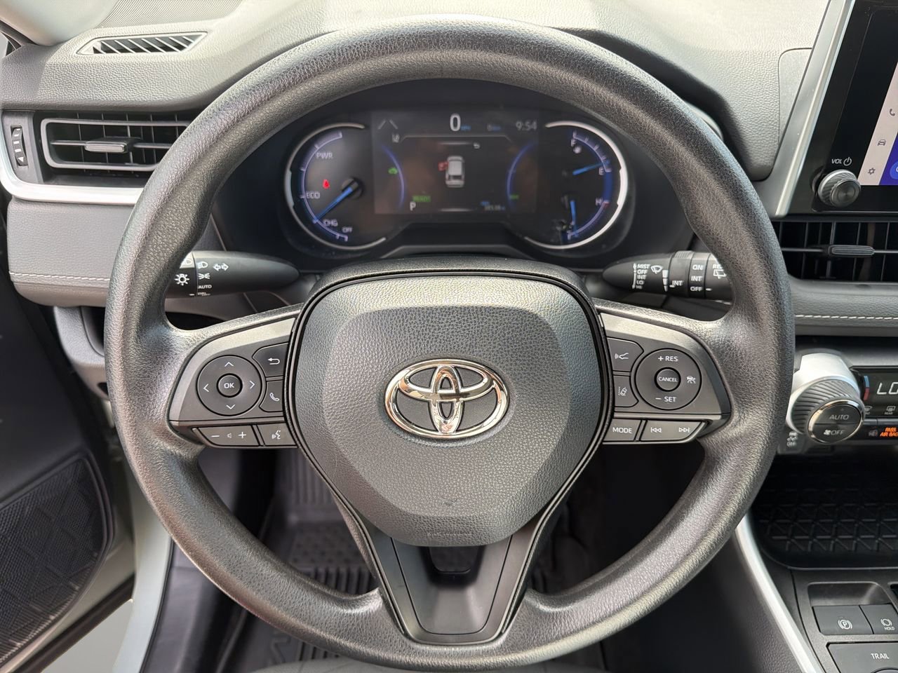 Used 2023 Toyota RAV4 XLE w/ Convenience Package AWD/4WD image 26